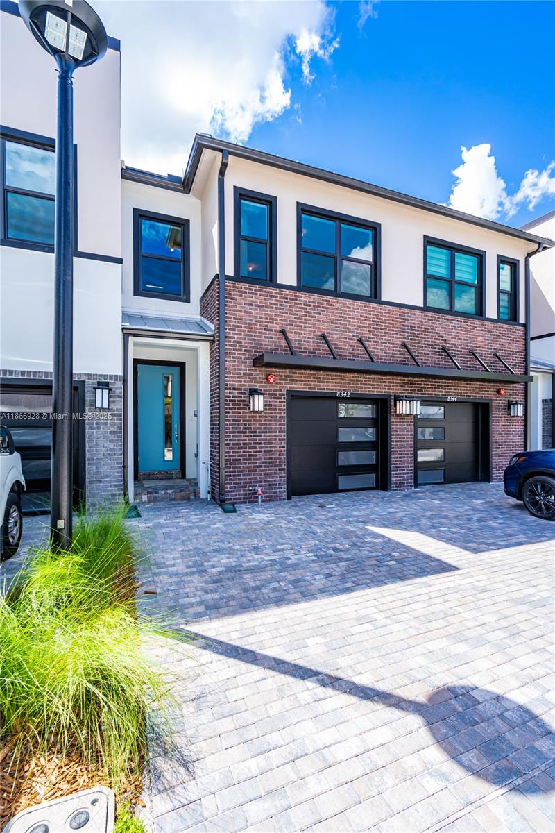 American Express Tract