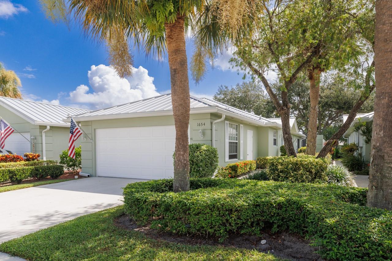 Very well maintained Capri! Model.  Gorgeous Lake View!  Spacious 2 Car Garage. Poured concrete construction.
Priced to sell! Can be purchased partially furnished!
.