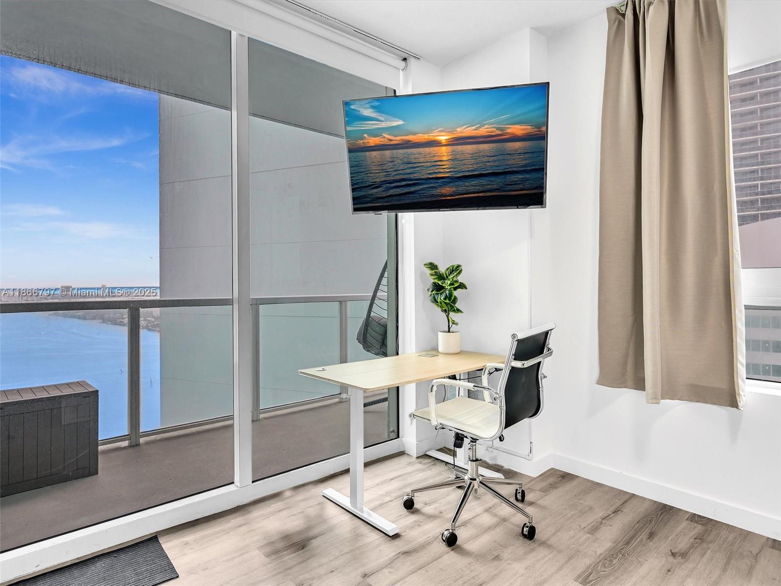 Property photo # 9