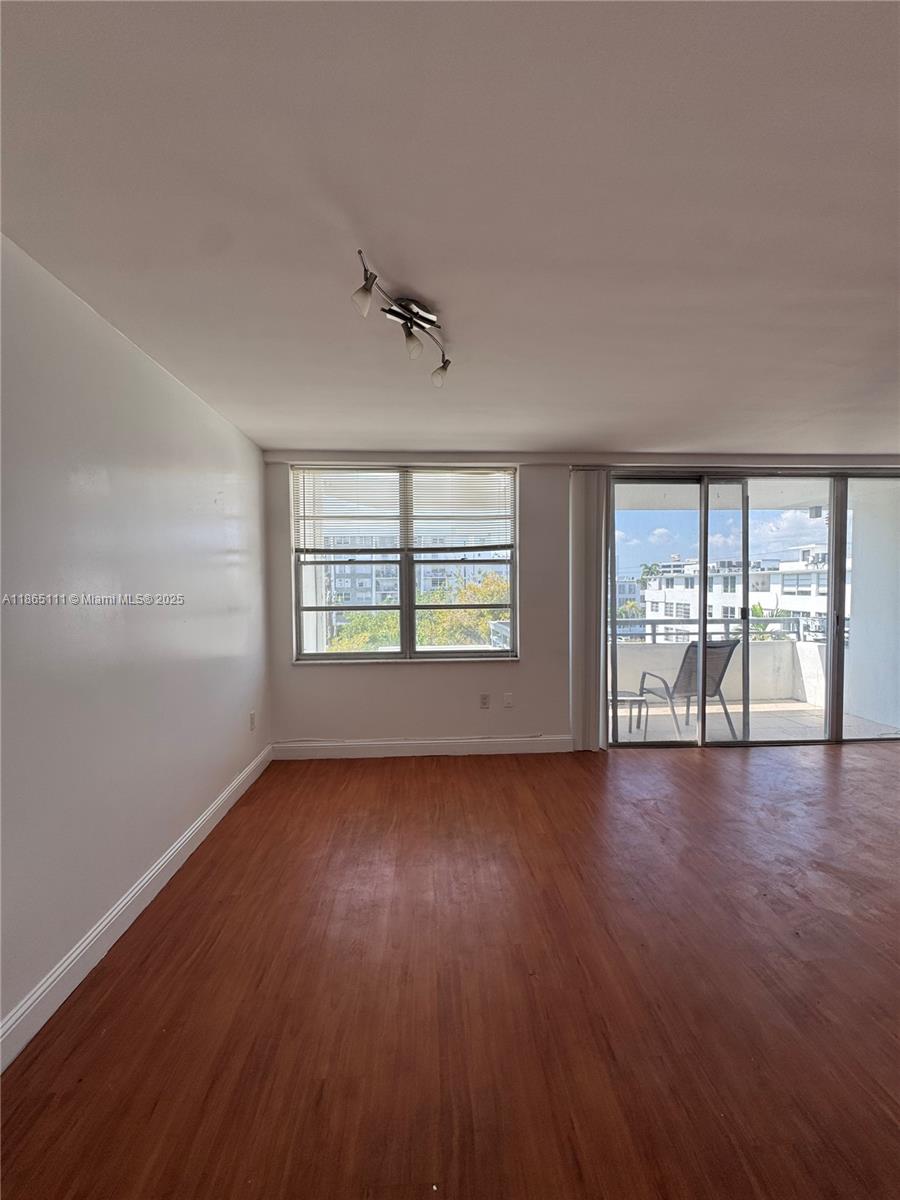 Property photo # 4