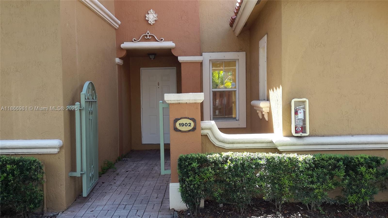 Property photo # 2