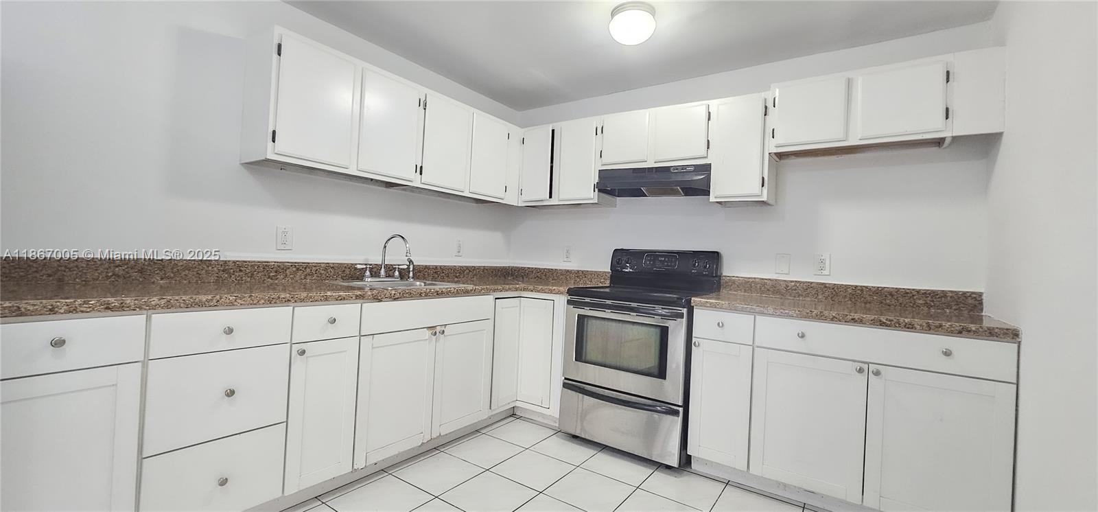 Property photo # 8