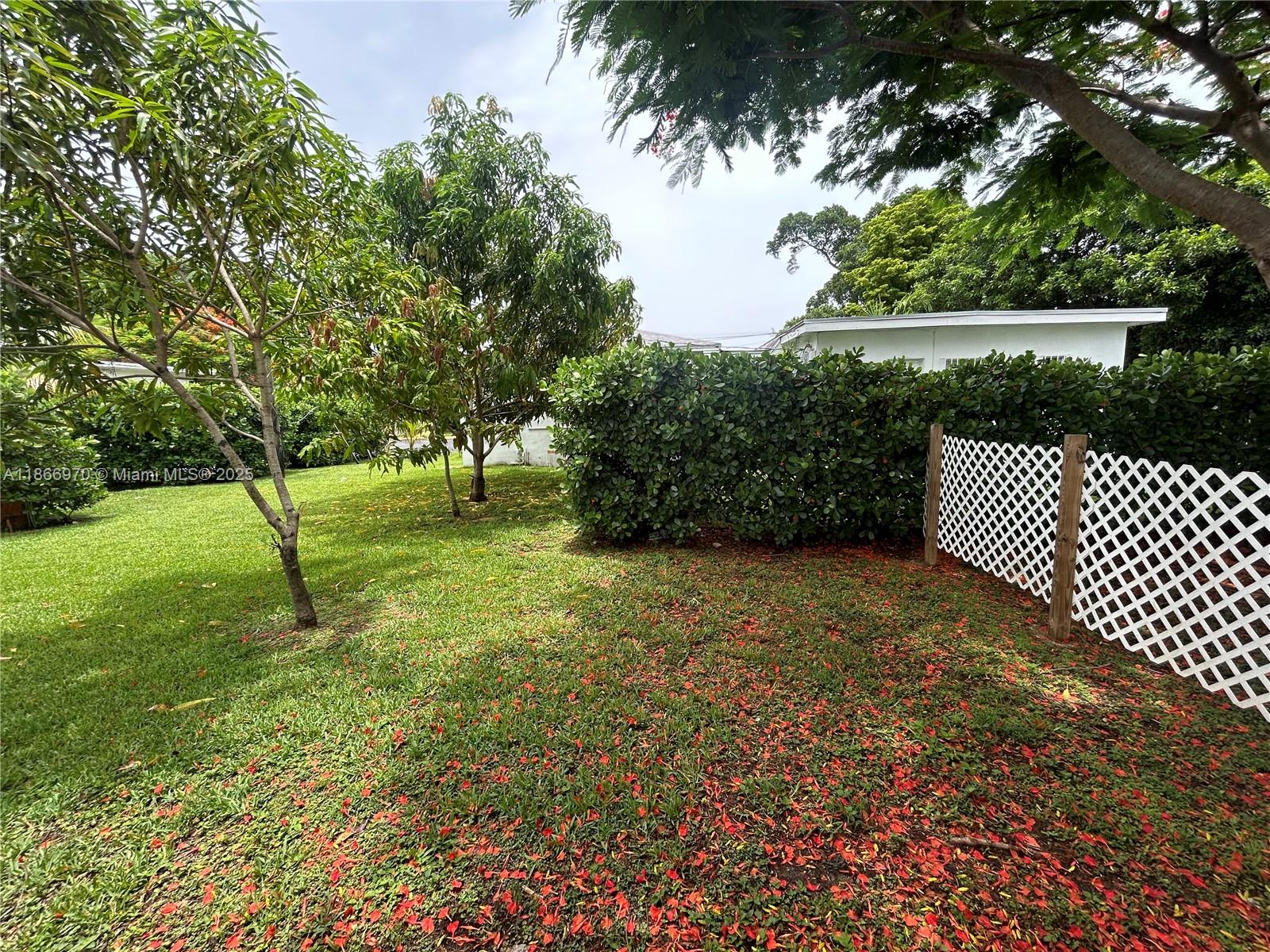 Property photo # 9