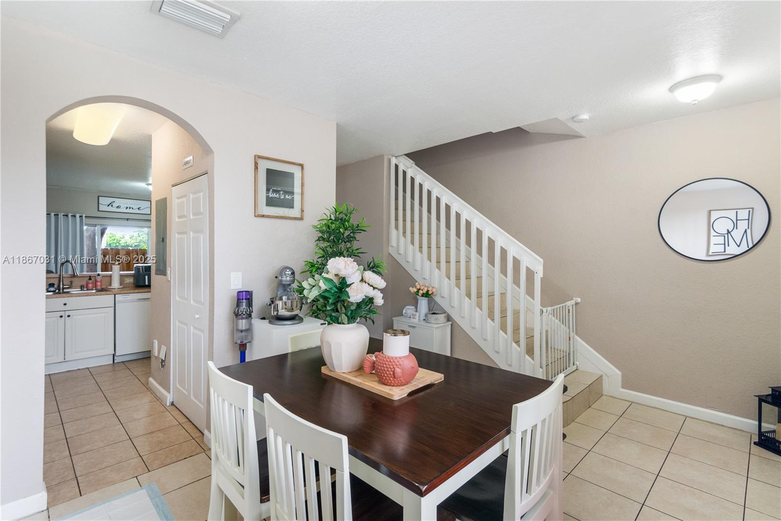 Property photo # 7