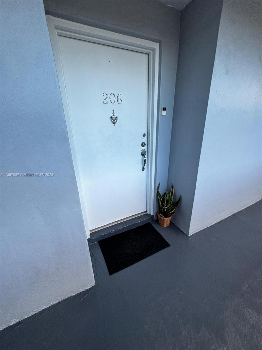 Property photo # 0