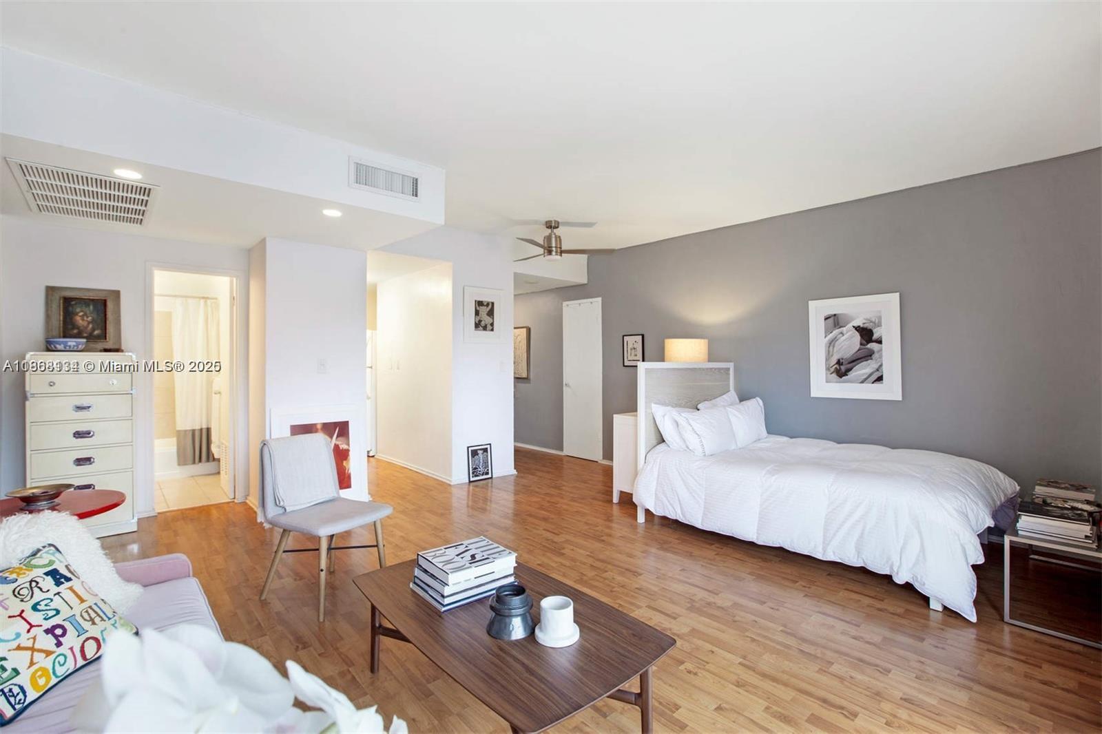 Property photo # 6