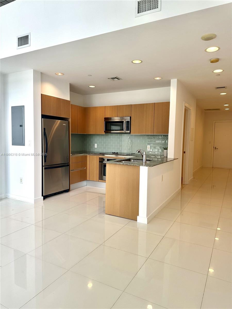 Property photo # 4