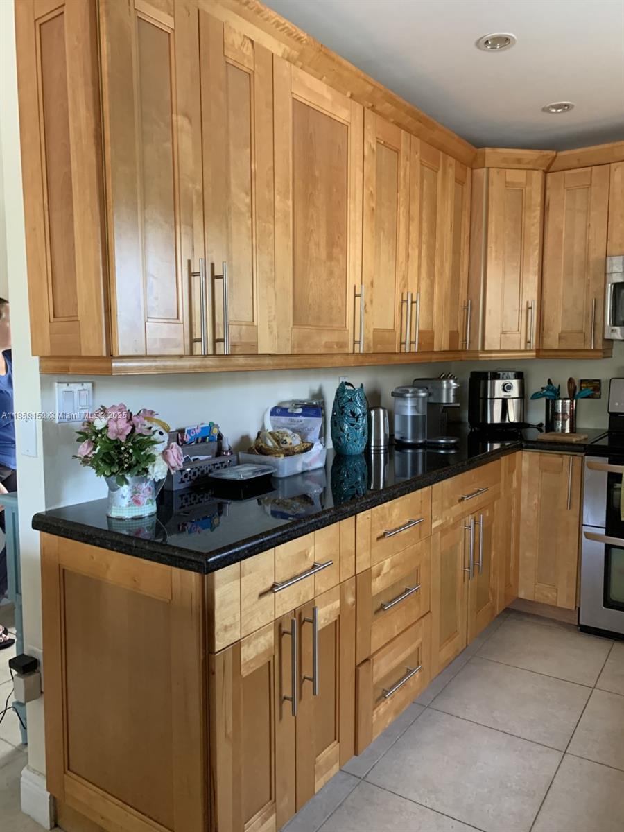 Property photo # 2