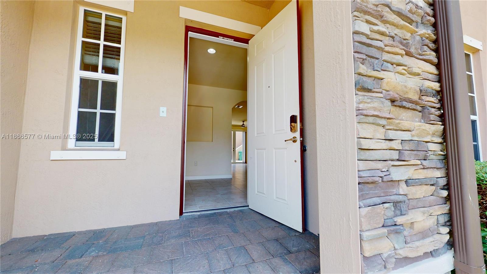 Property photo # 3