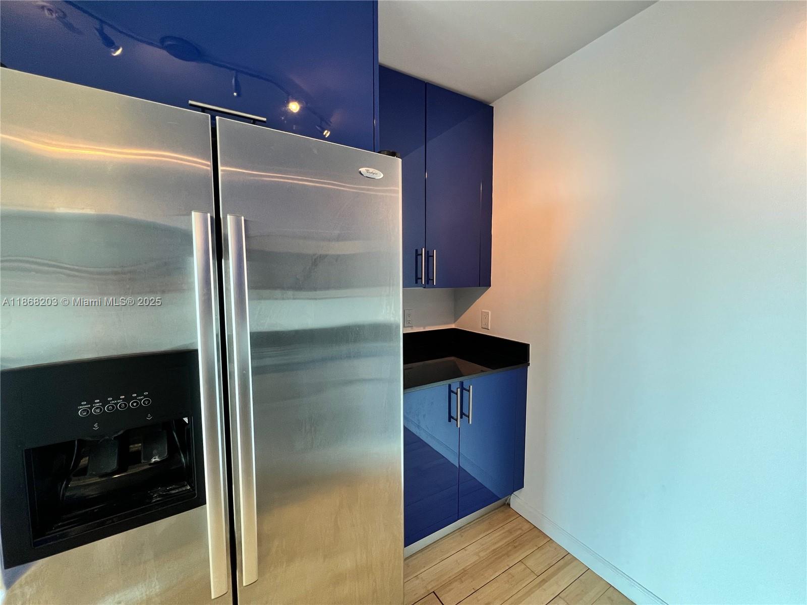 60 SW 13th St #3605, Miami FL 33130