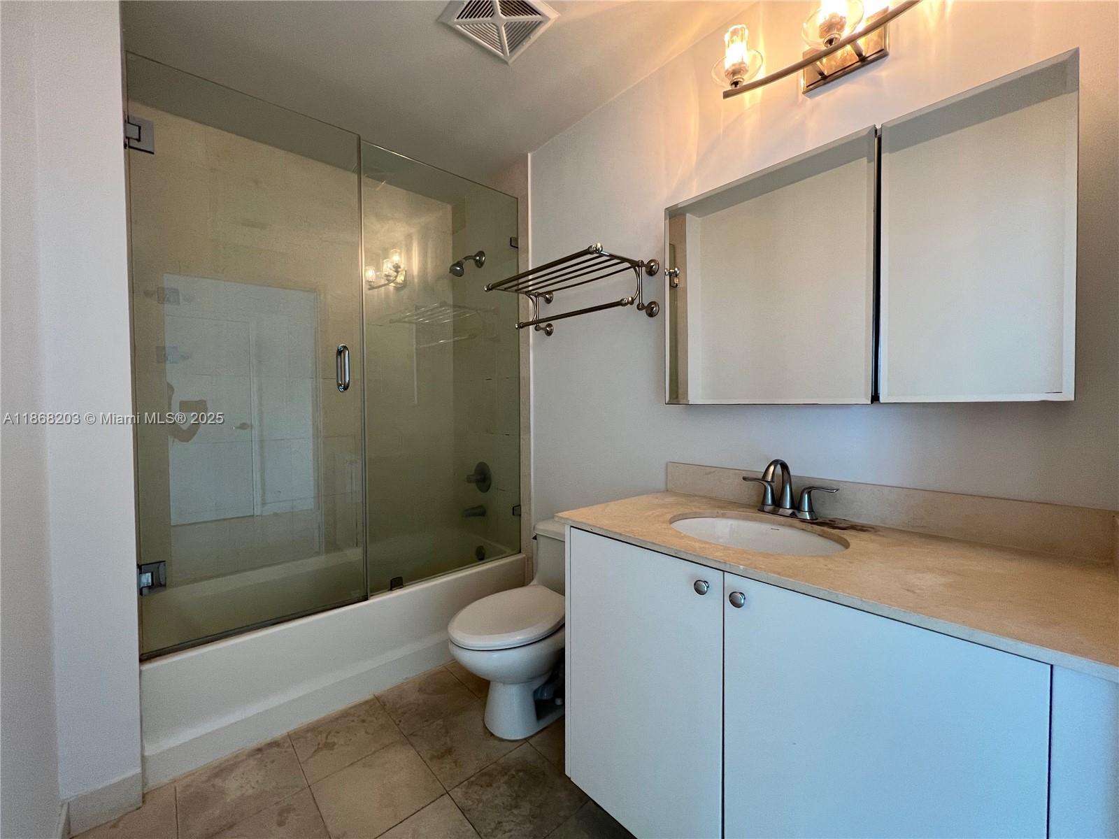 60 SW 13th St #3605, Miami FL 33130