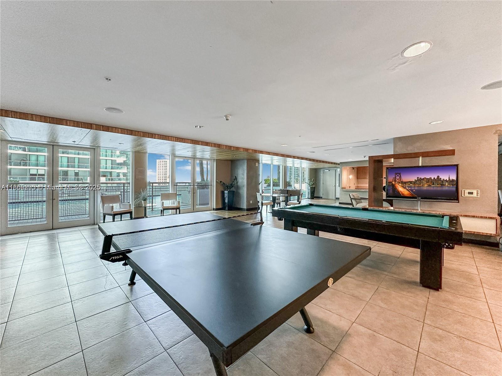 60 SW 13th St #3605, Miami FL 33130