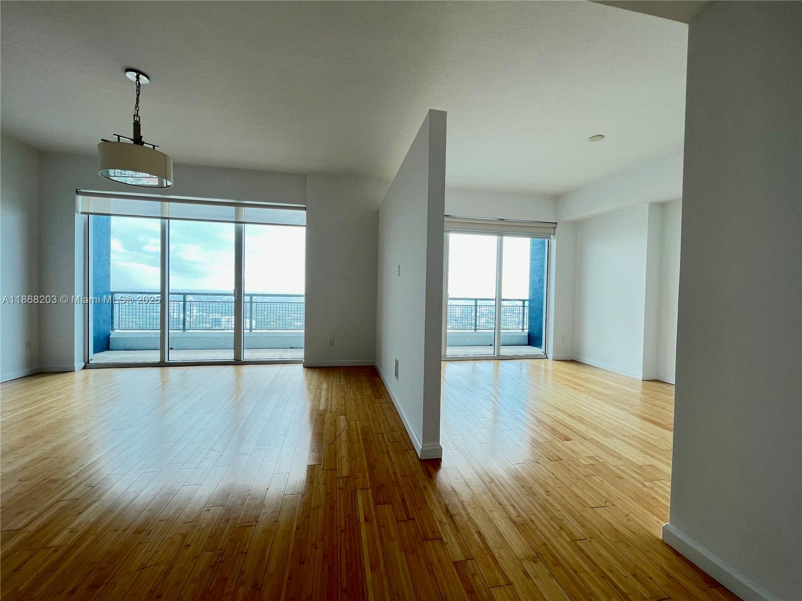 60 SW 13th St #3605, Miami FL 33130
