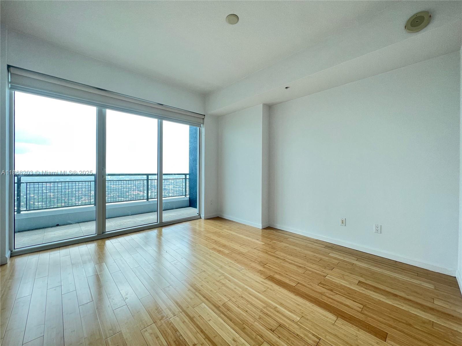 60 SW 13th St #3605, Miami FL 33130