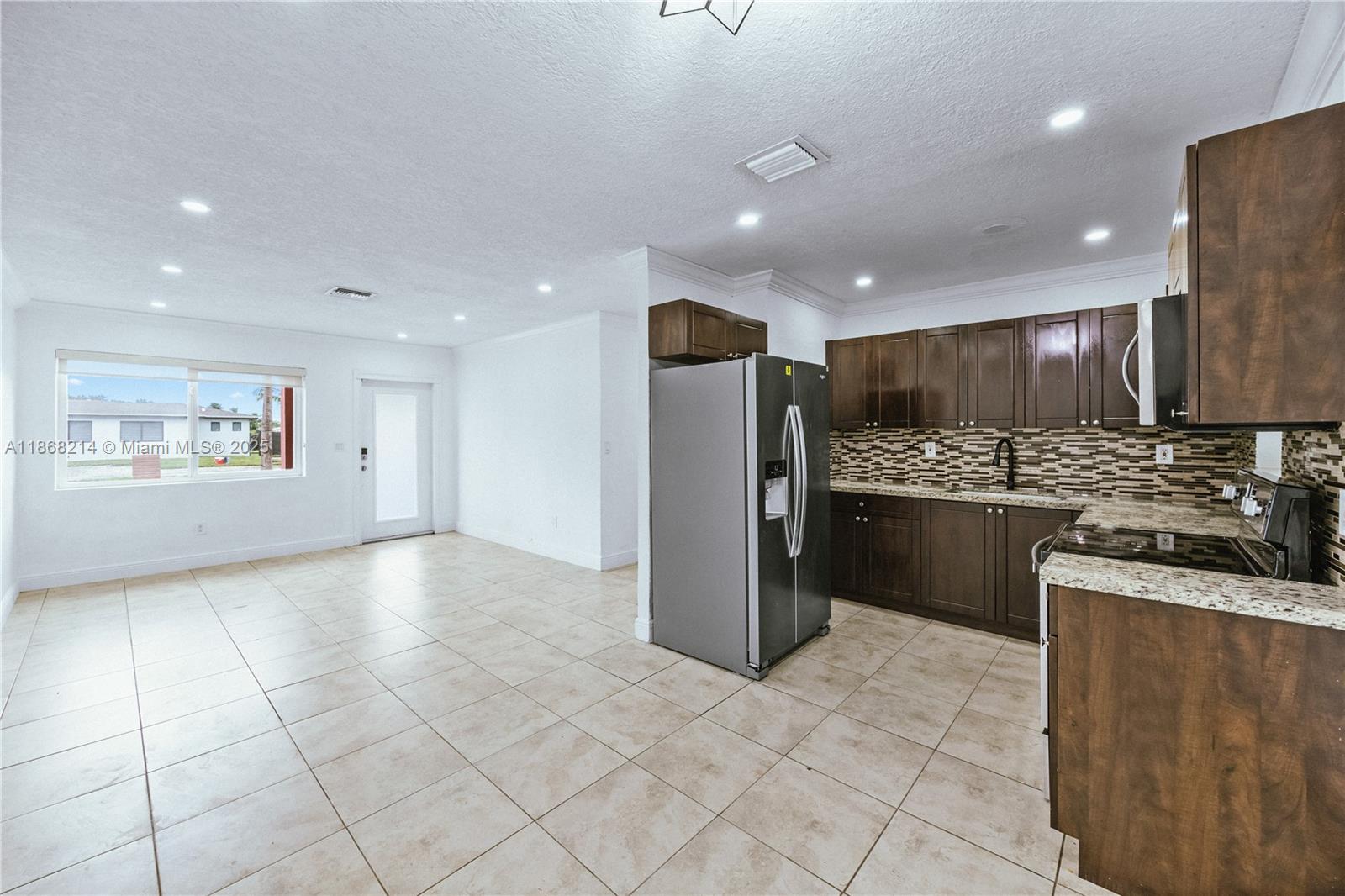 Property photo # 3