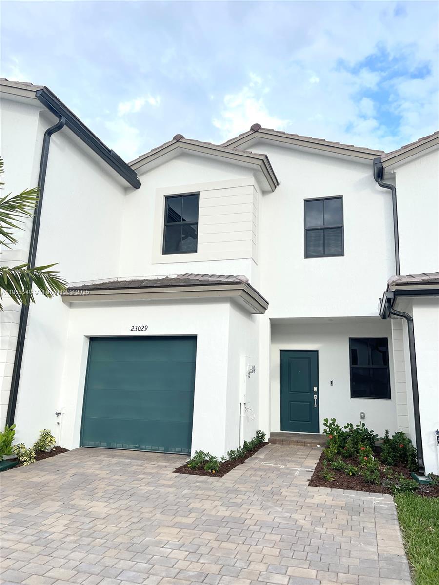 Property photo # 0