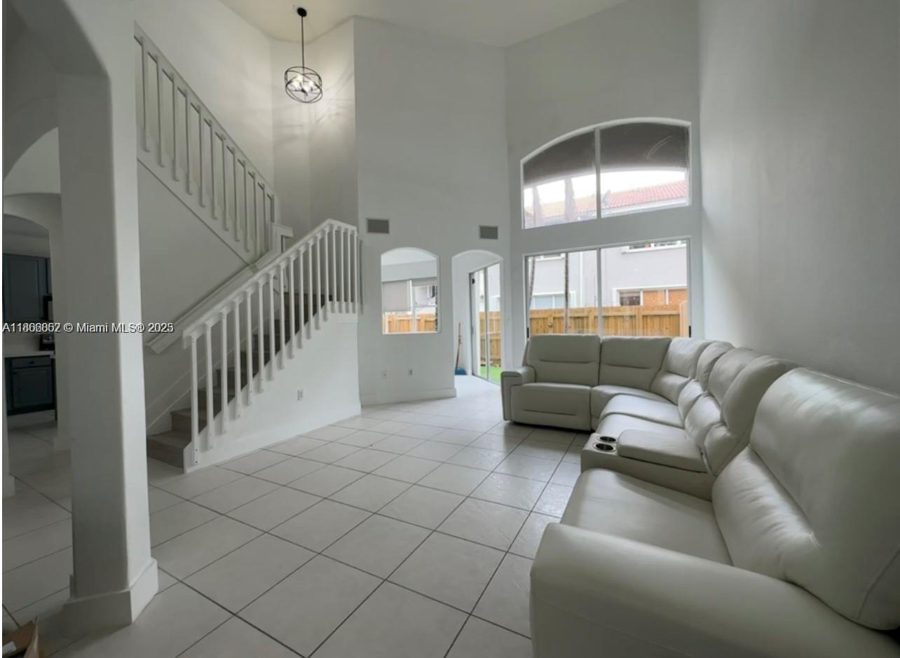 Property photo # 8