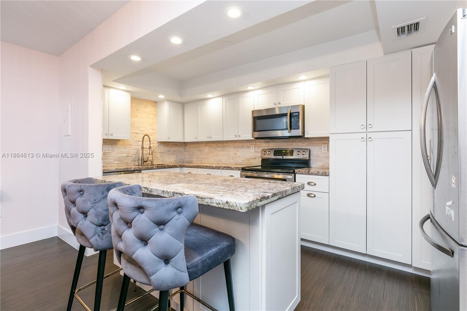 20291 30th Ave Unit P H-10, Aventura, Florida 33180