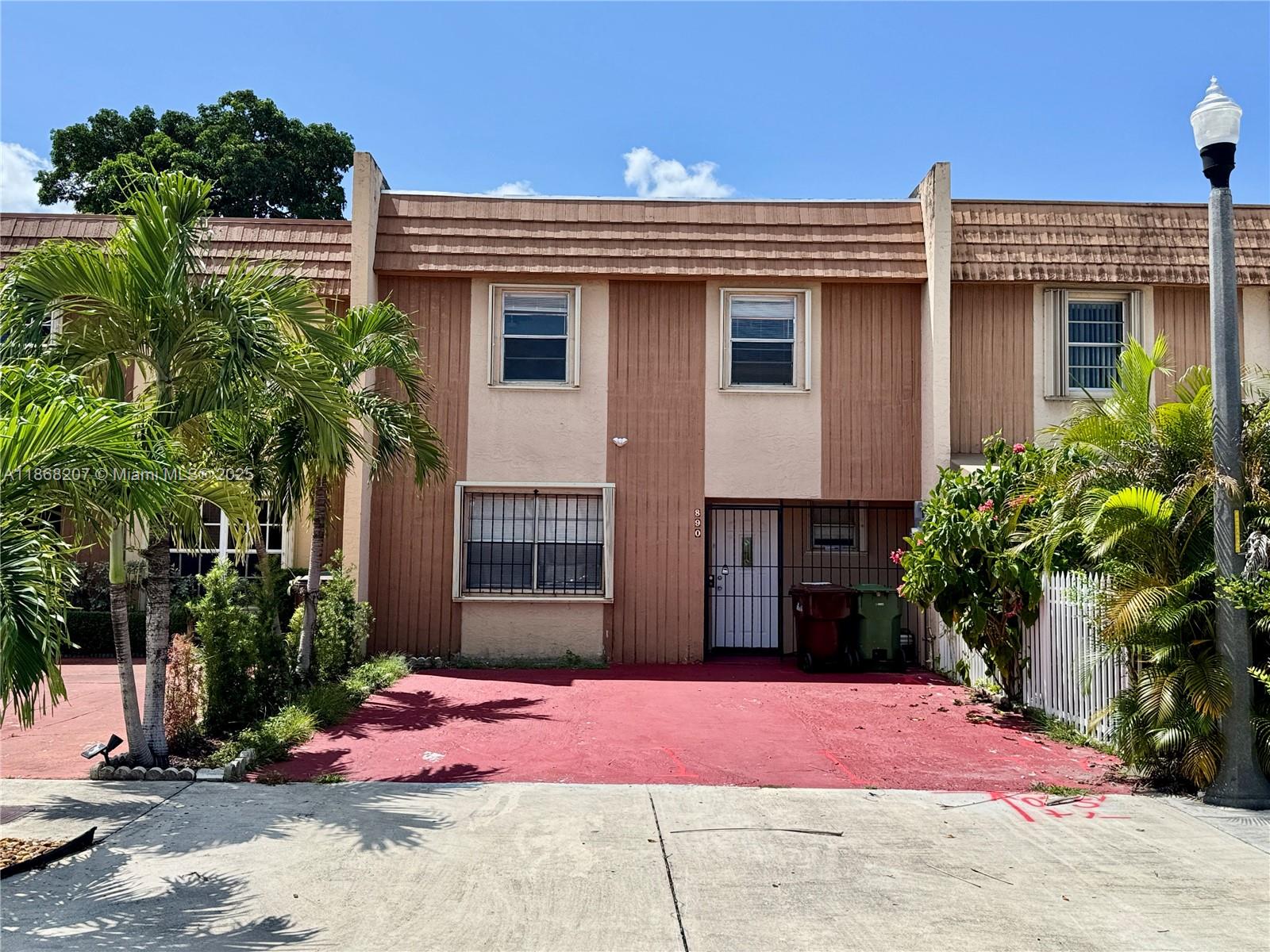 Property photo # 0