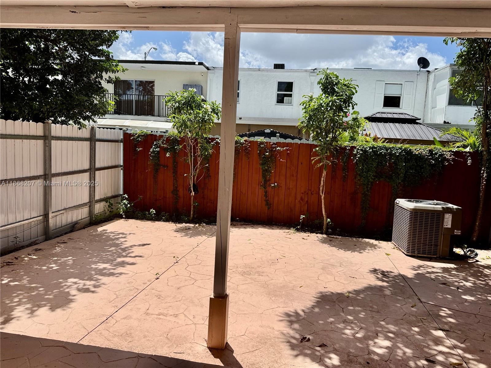 Property photo # 9