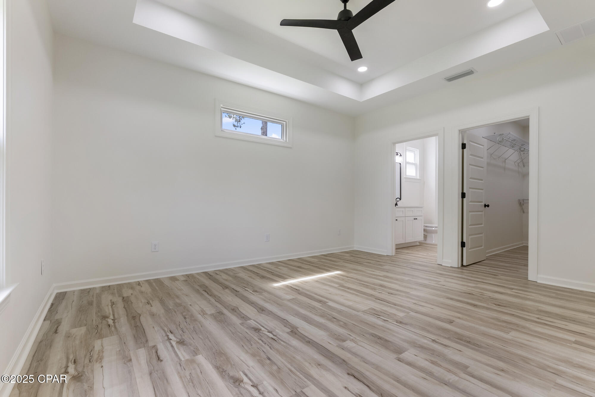 Image 15 For 2019 Twin Oaks Drive