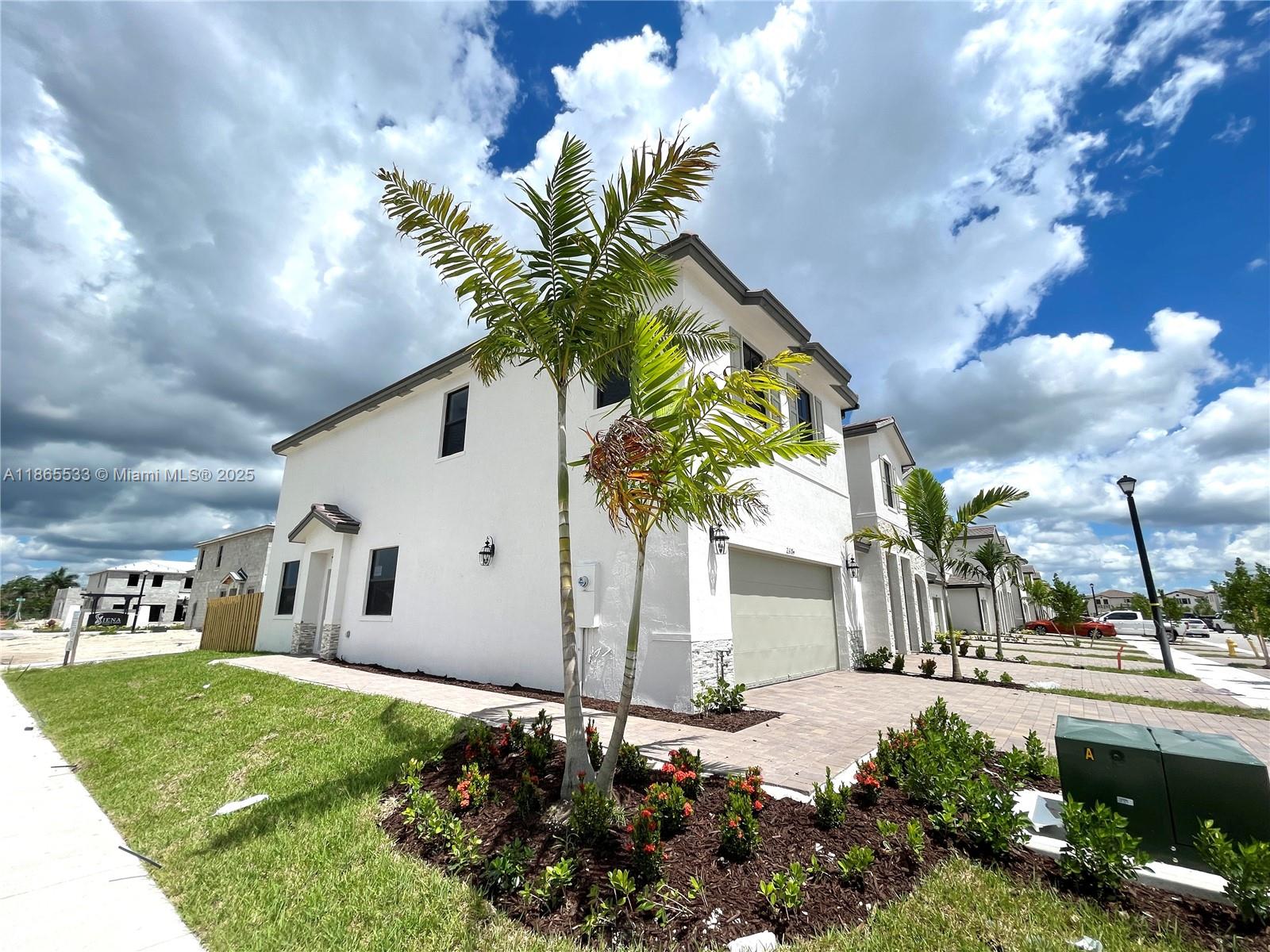 Property photo # 1