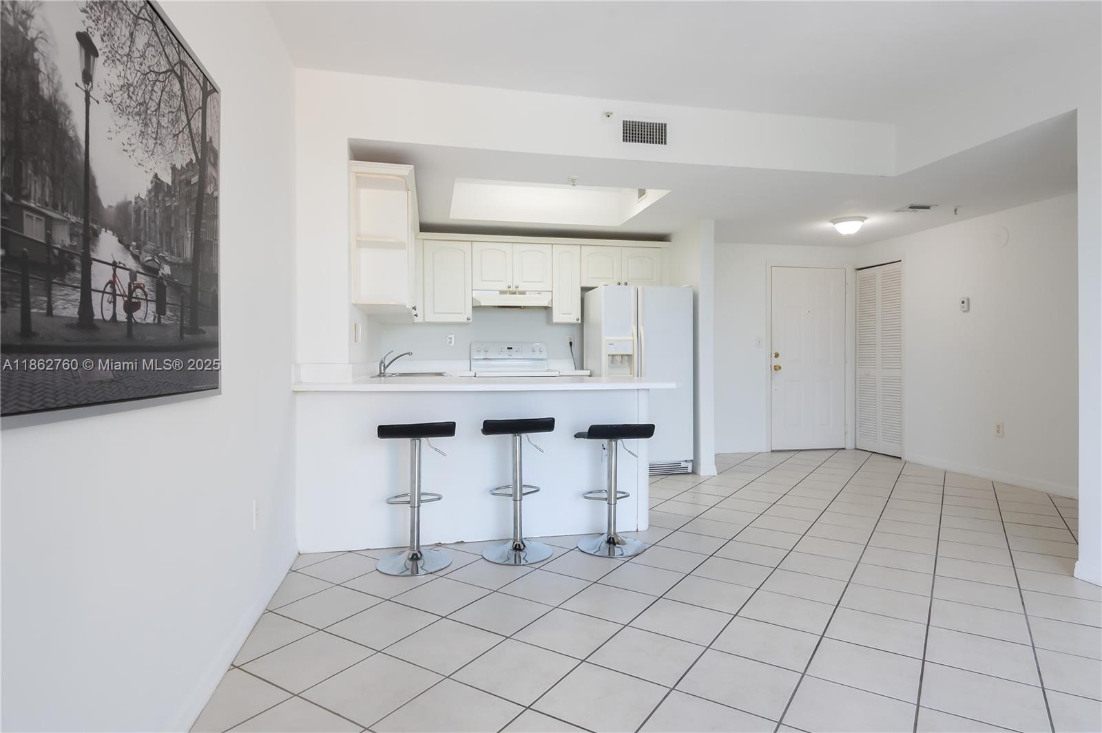 Property photo # 7
