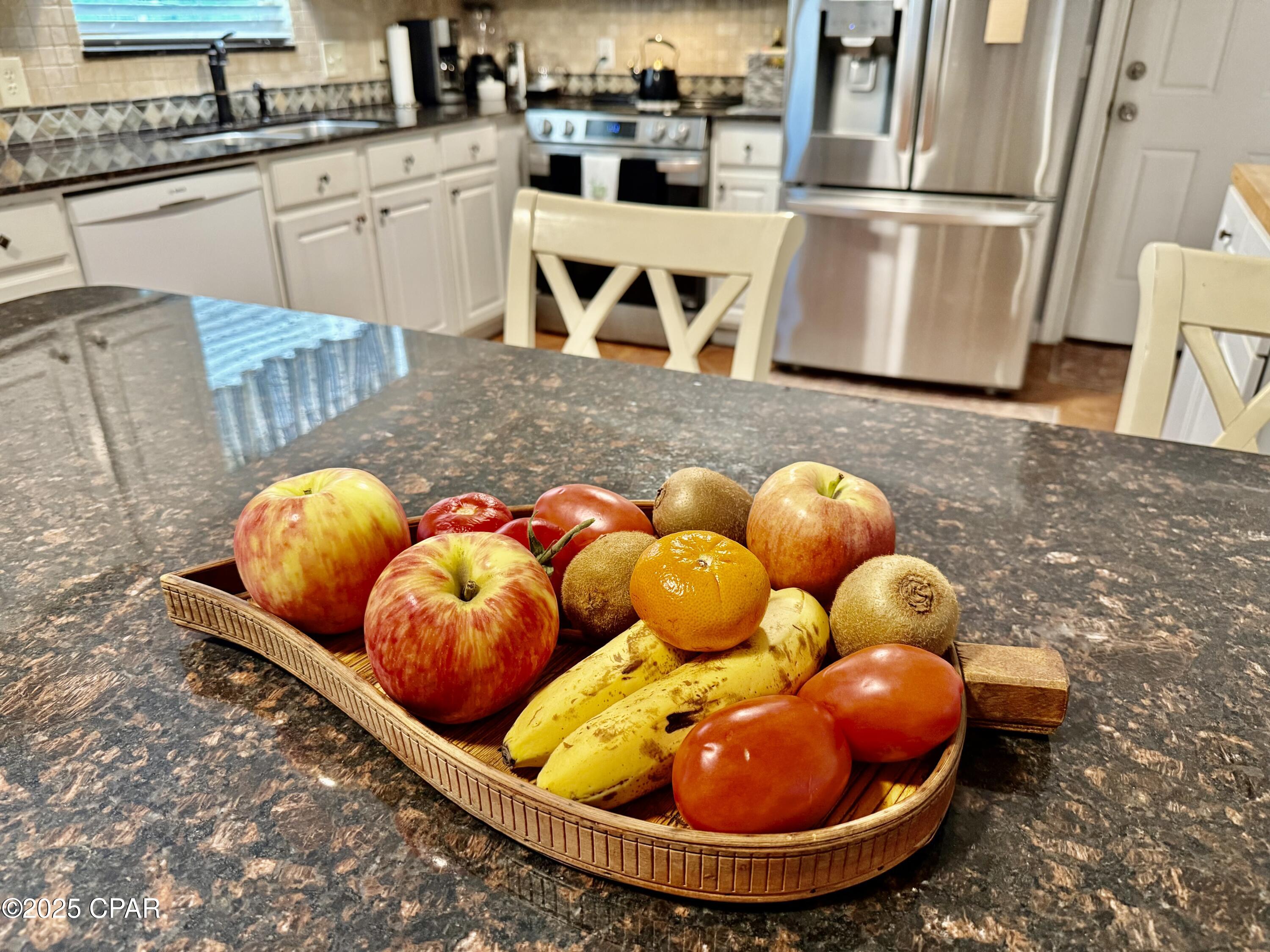 Image 13 For 2704 Drummond Avenue