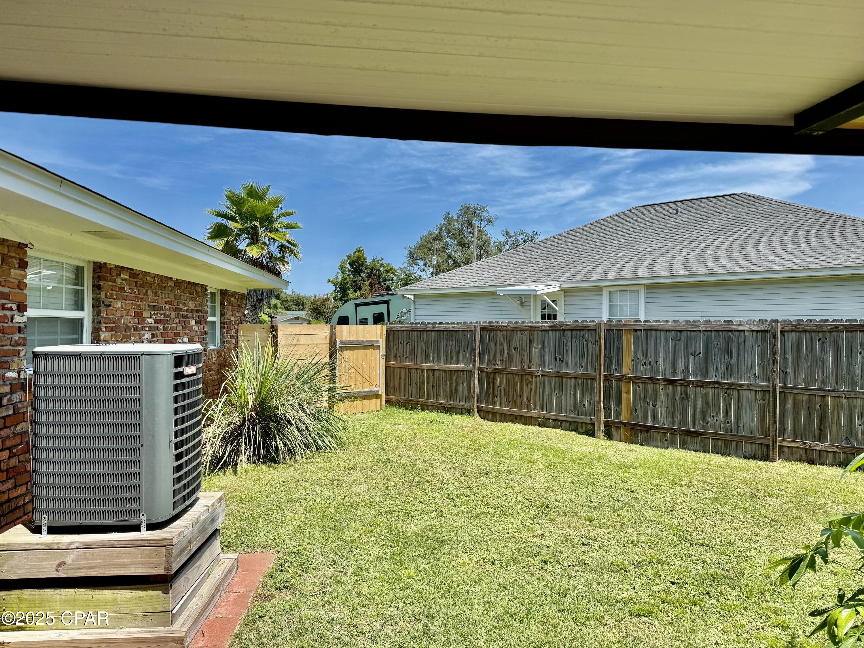 Image 29 For 2704 Drummond Avenue