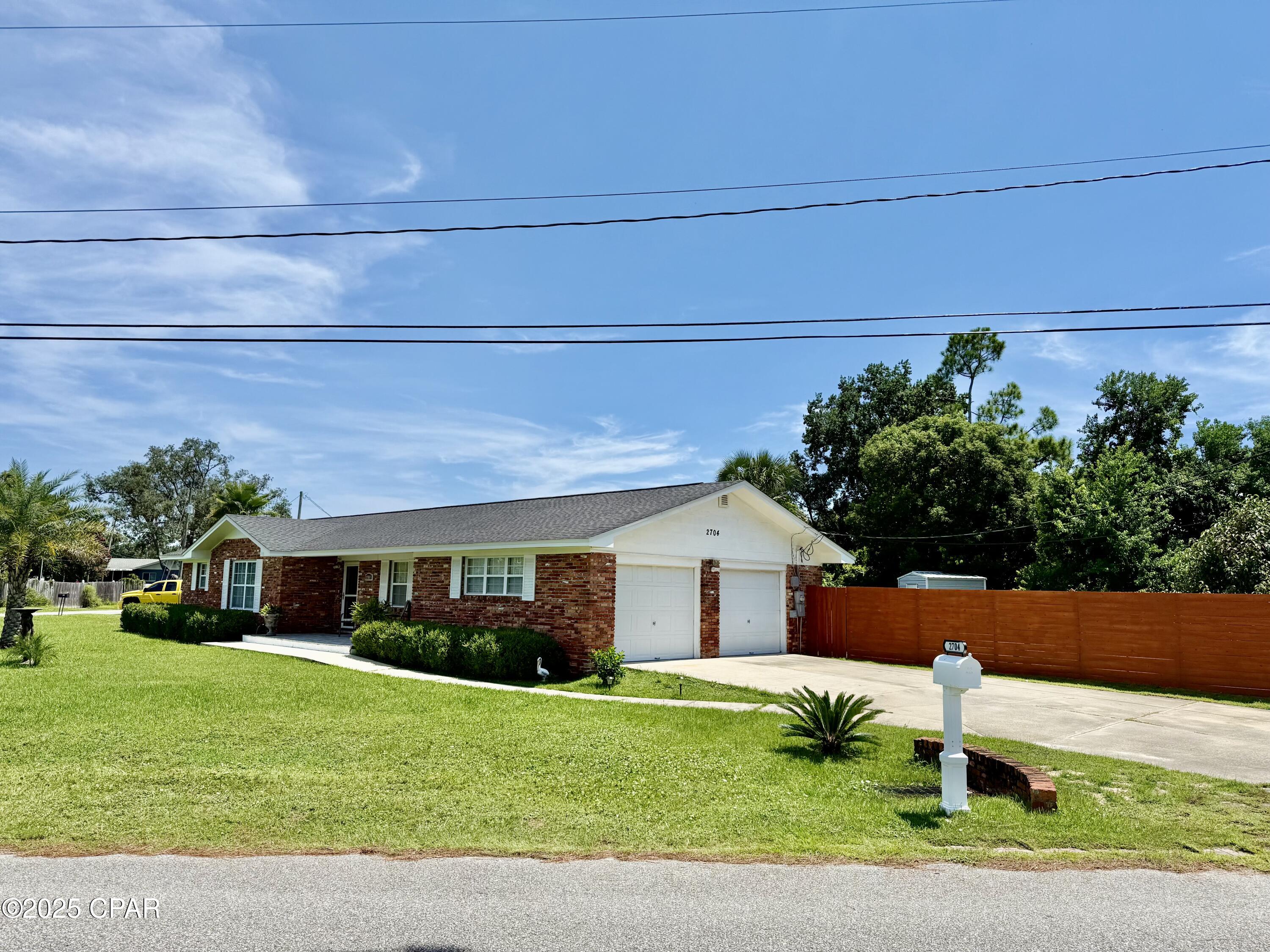 Image 4 For 2704 Drummond Avenue