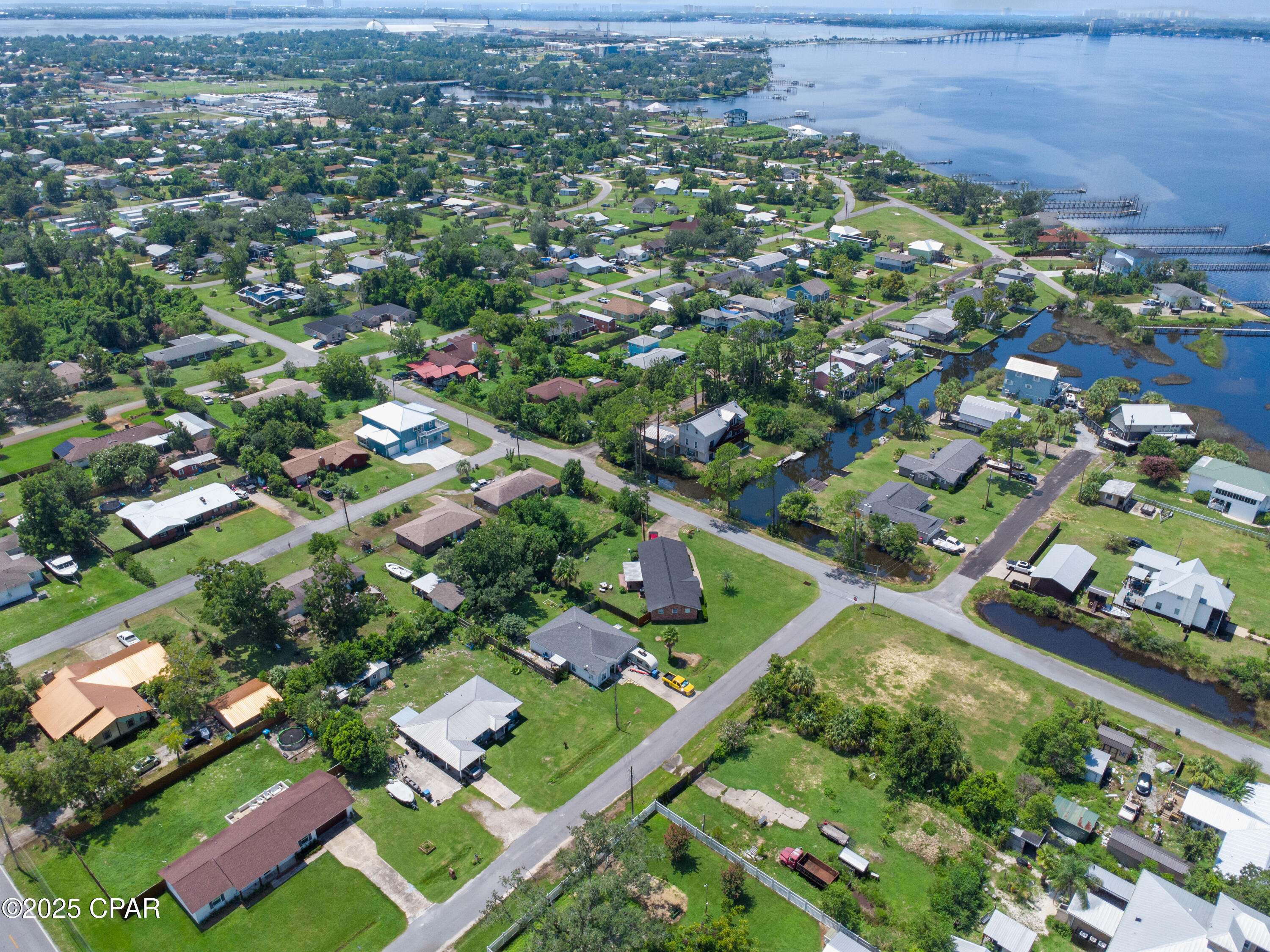 Image 47 For 2704 Drummond Avenue