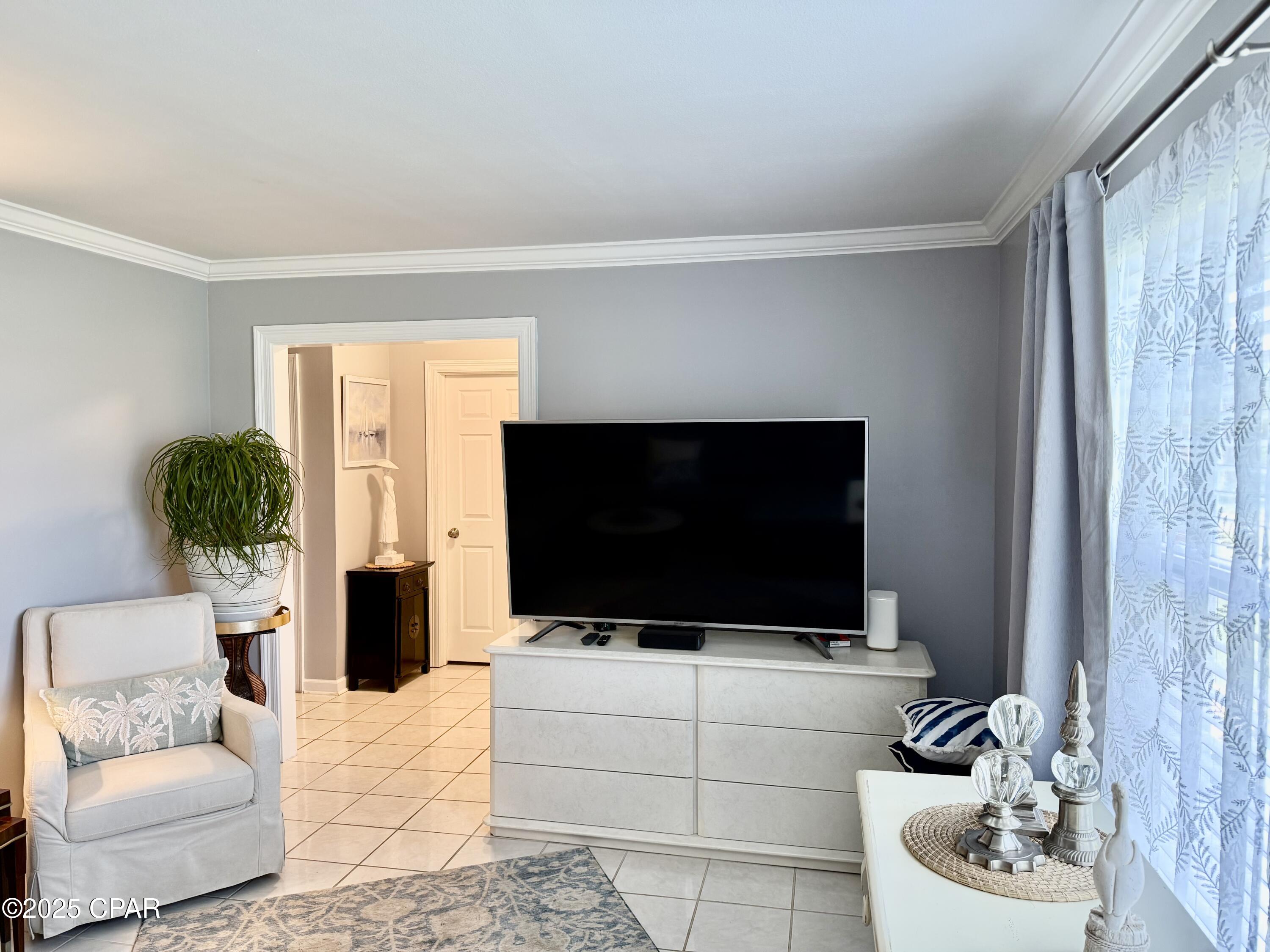 Image 7 For 2704 Drummond Avenue