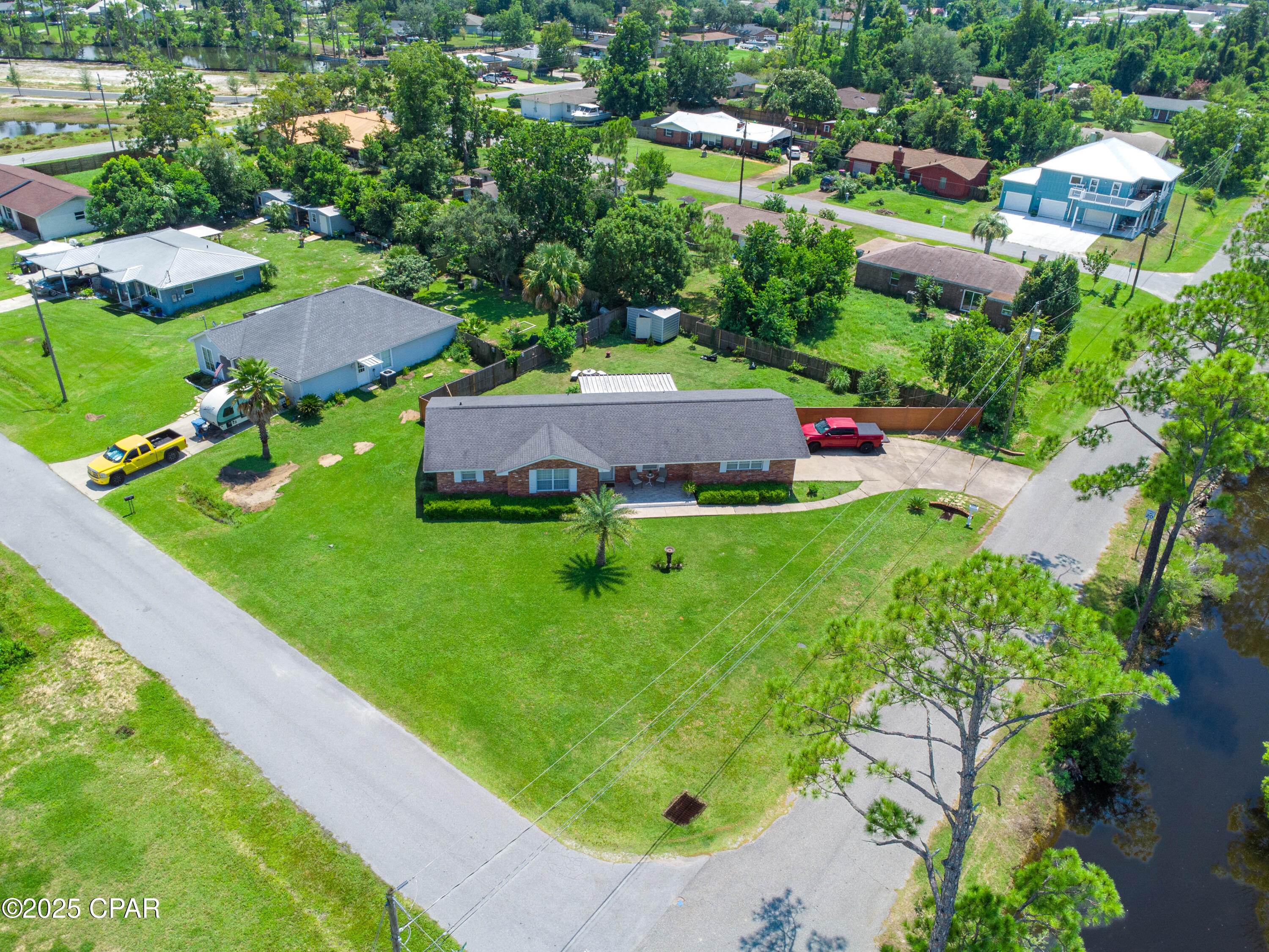 Image 2 For 2704 Drummond Avenue