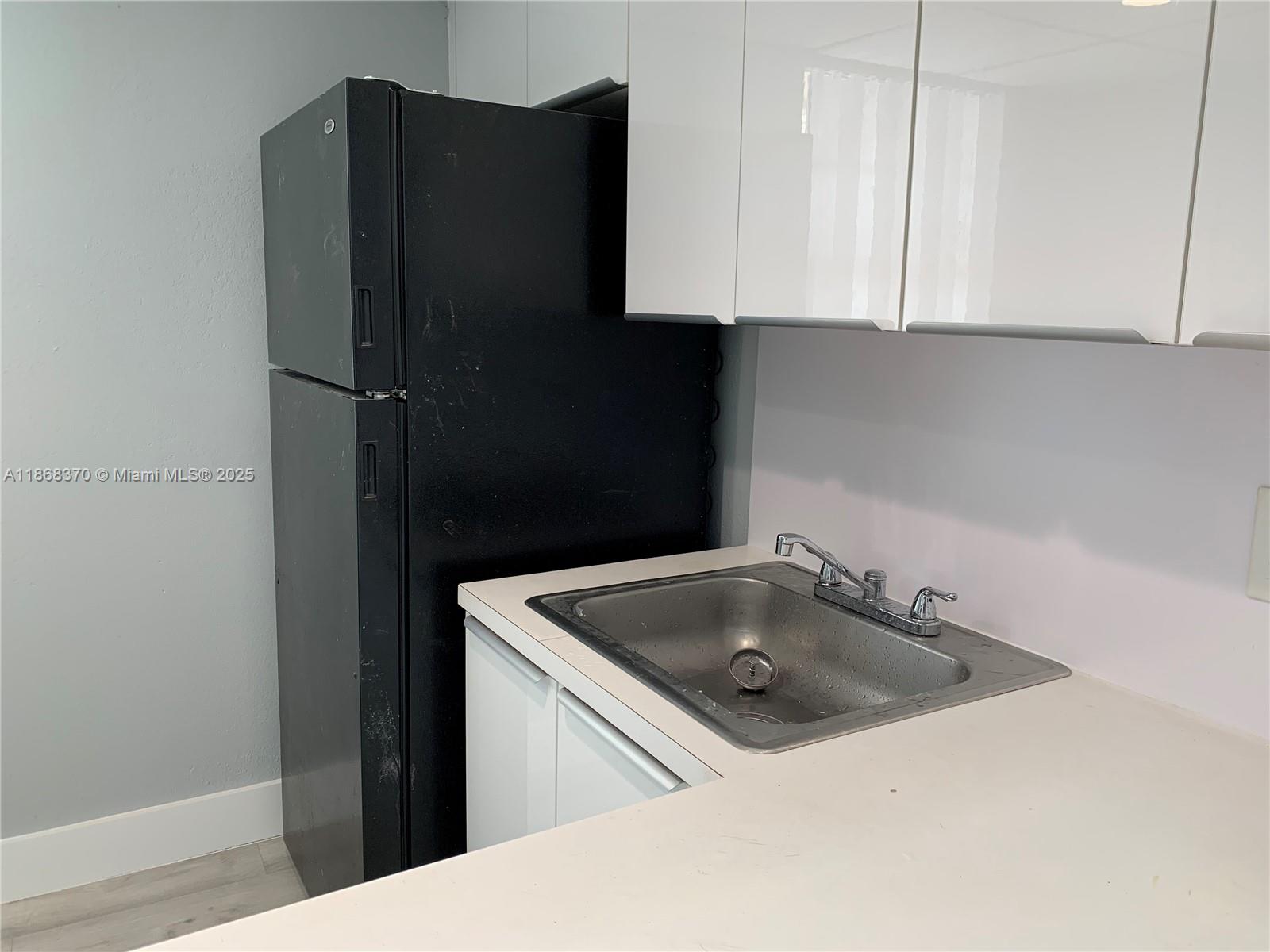 Property photo # 4