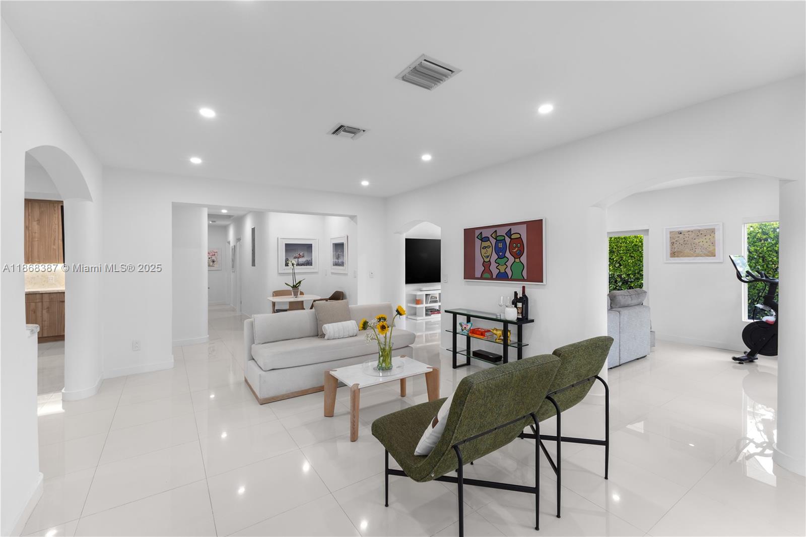 Property photo # 7