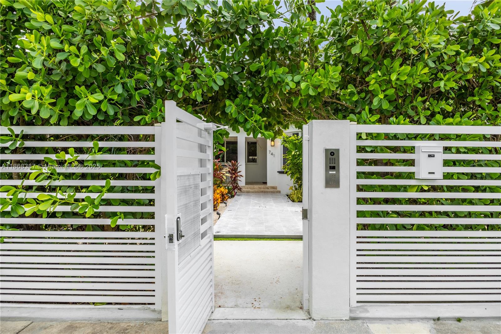 Property photo # 2