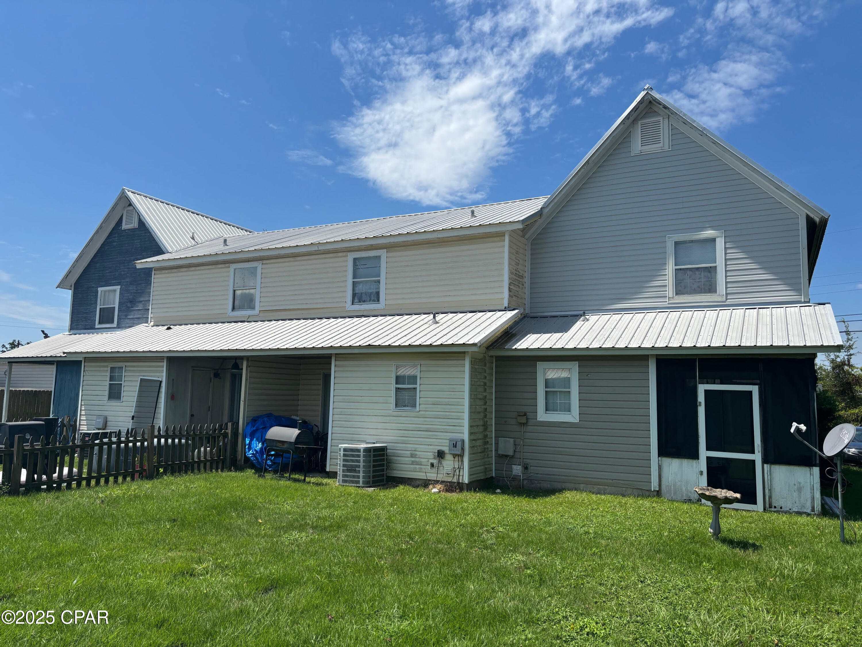 Image 10 For 1512 Kraft Avenue