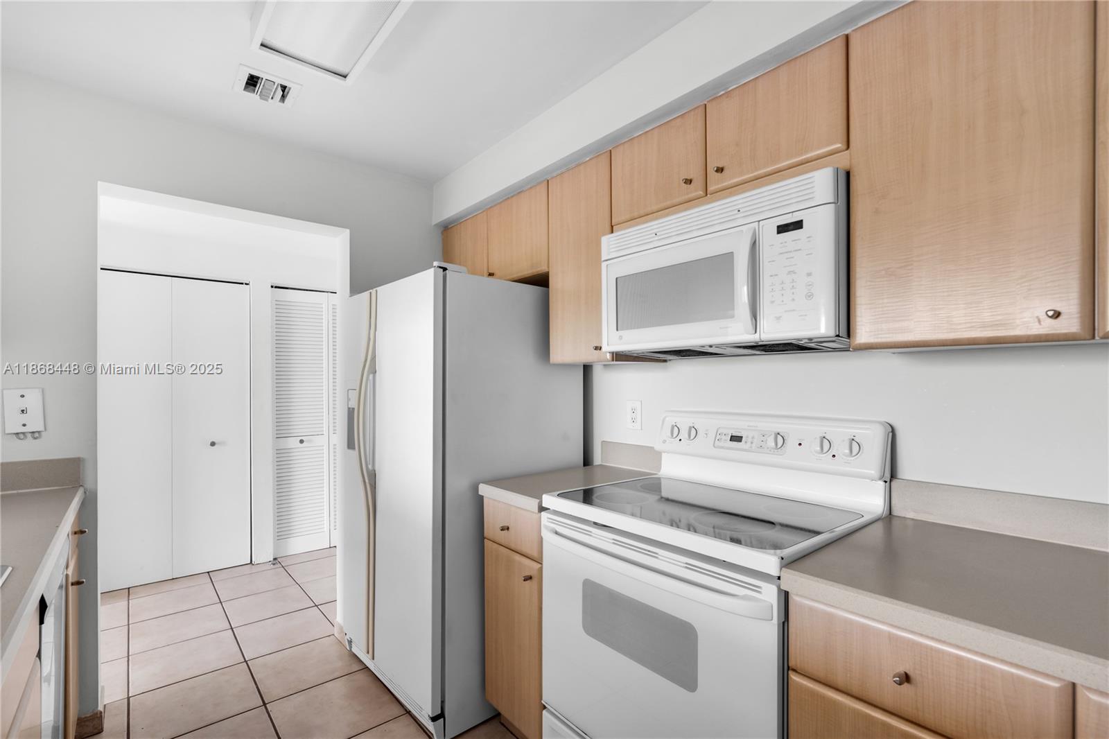 Property photo # 7