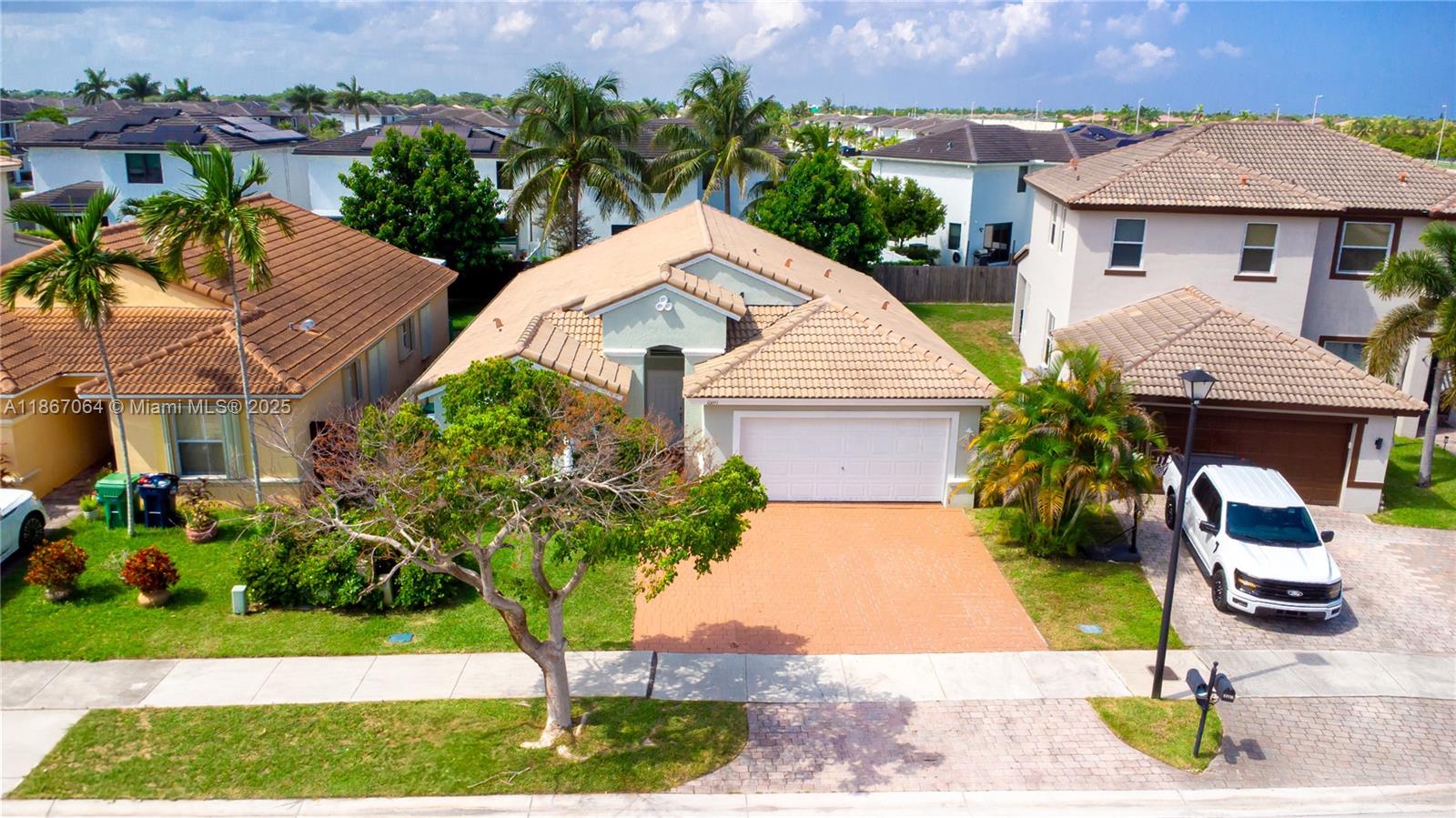 Property photo # 4