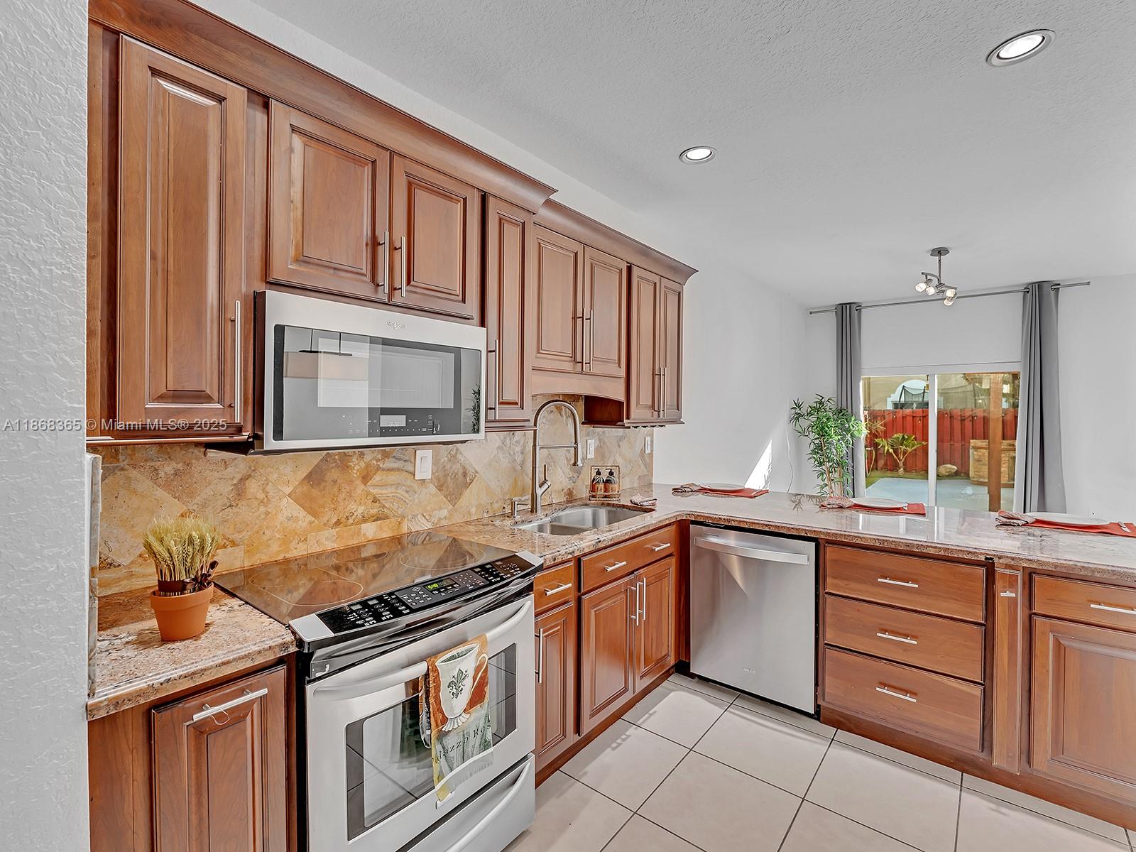 Property photo # 0