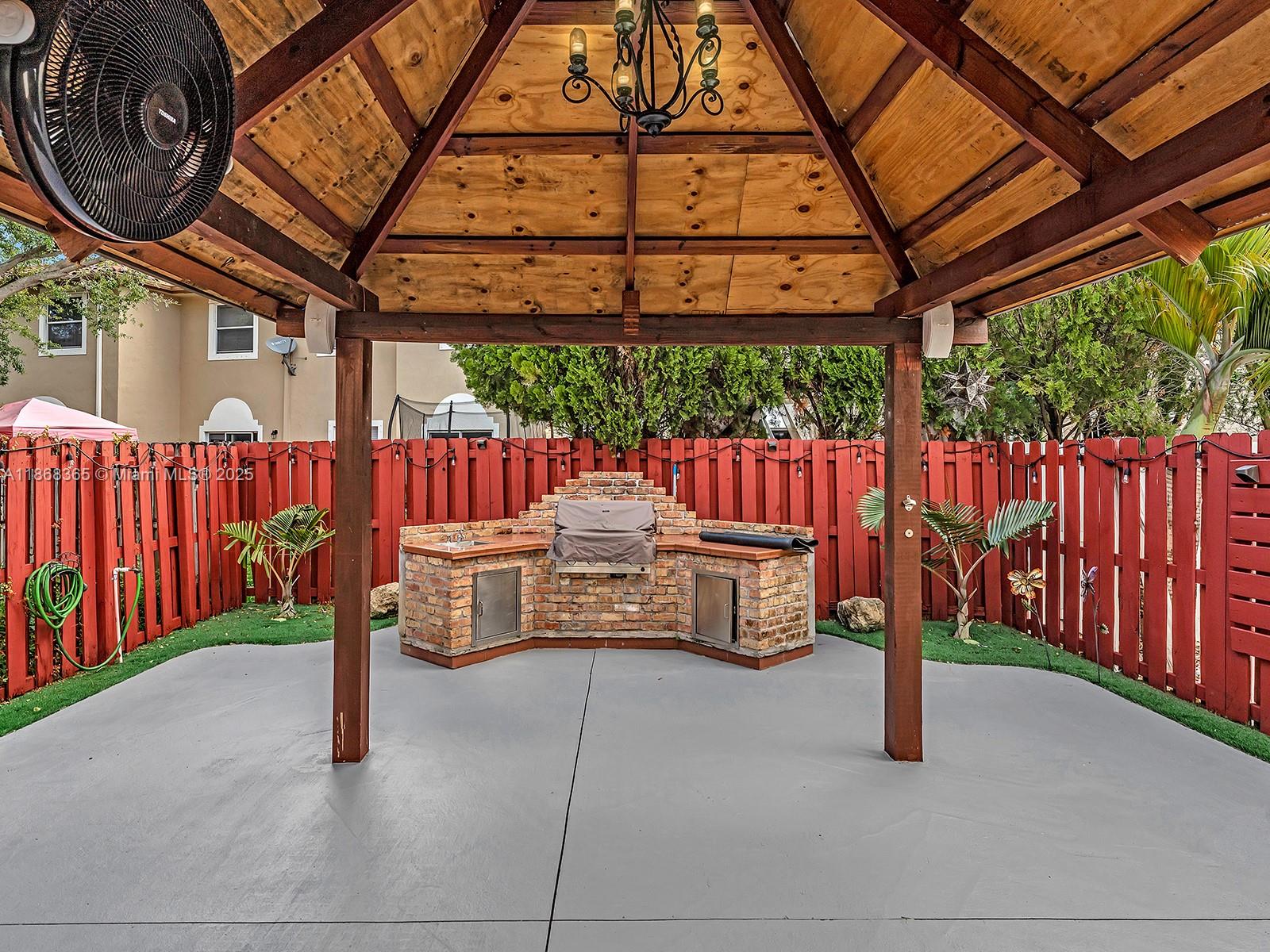 Property photo # 2