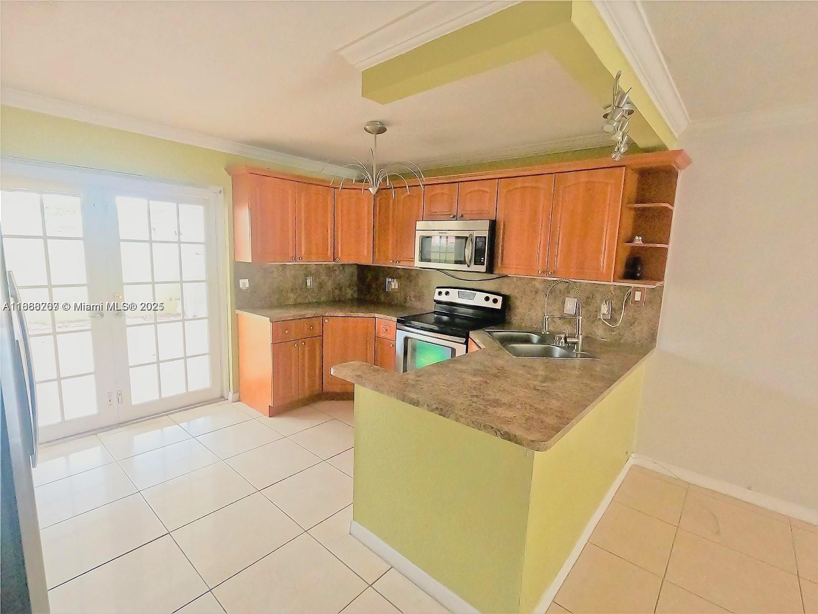 Property photo # 2