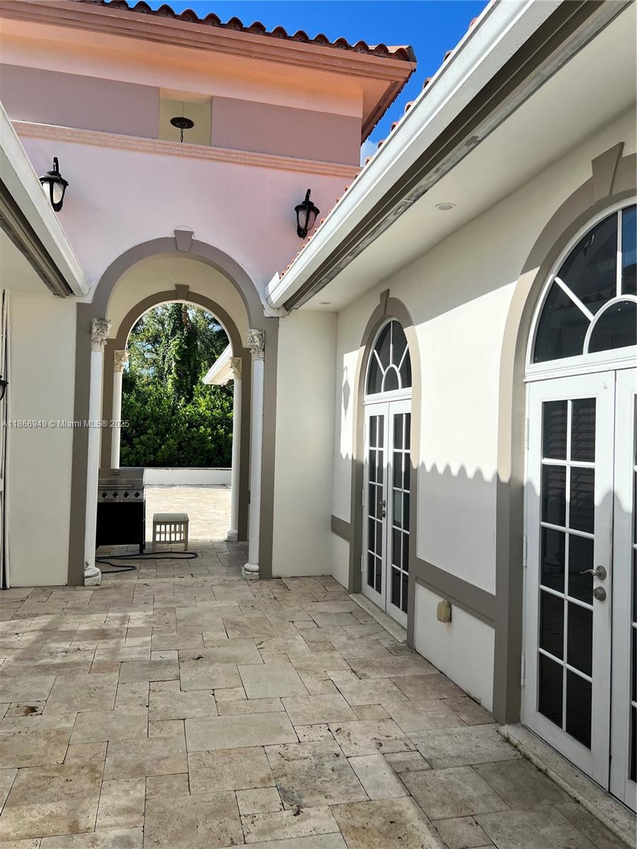 Property photo # 0