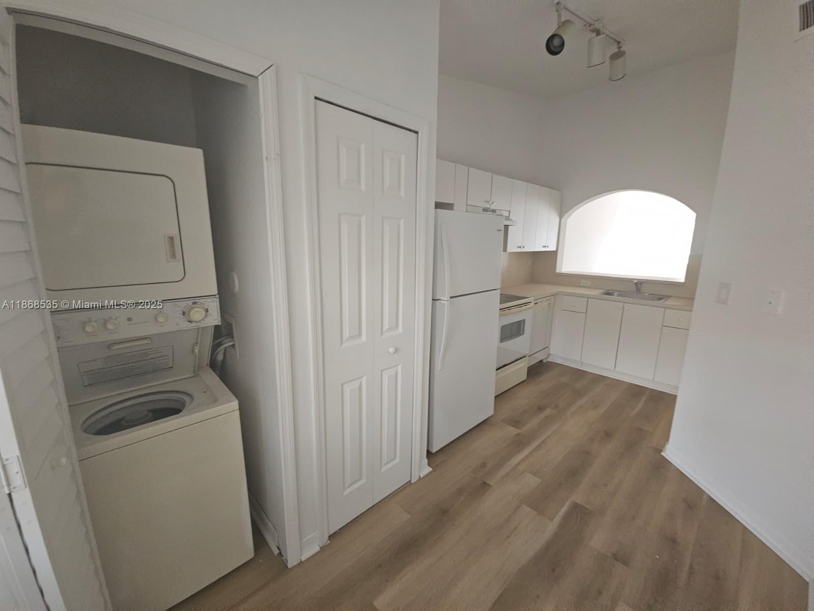 Property photo # 2