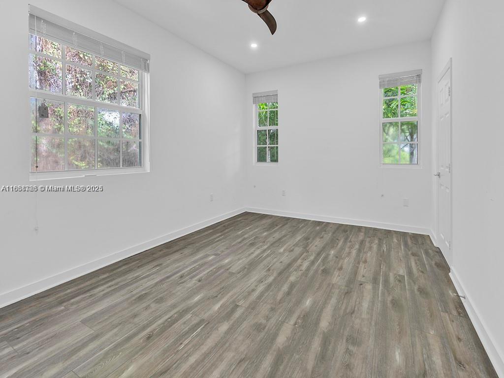 Property photo # 3