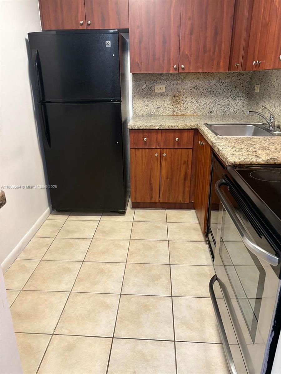 Property photo # 3