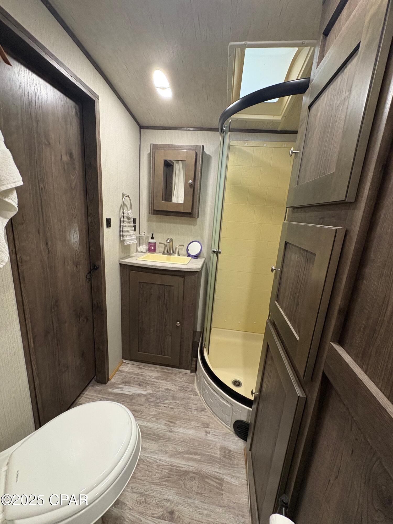 Image 103 For 20144 Whitewater Grade Road