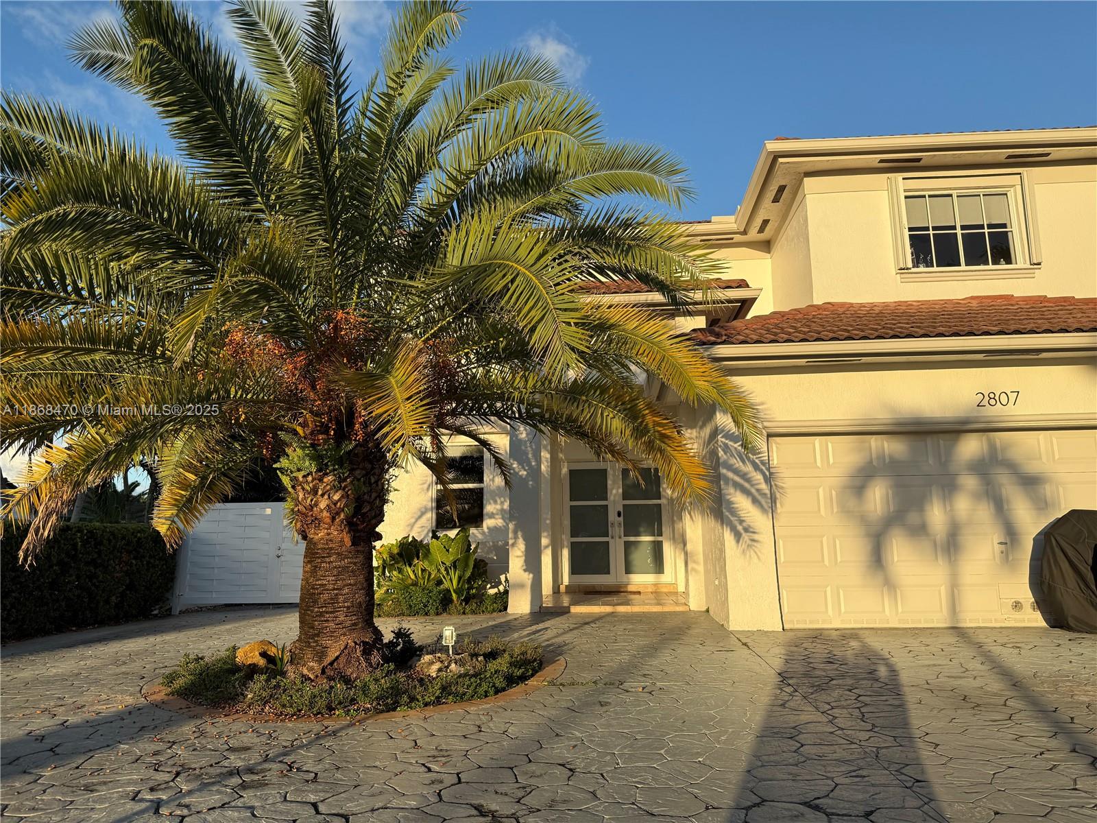 Property photo # 0