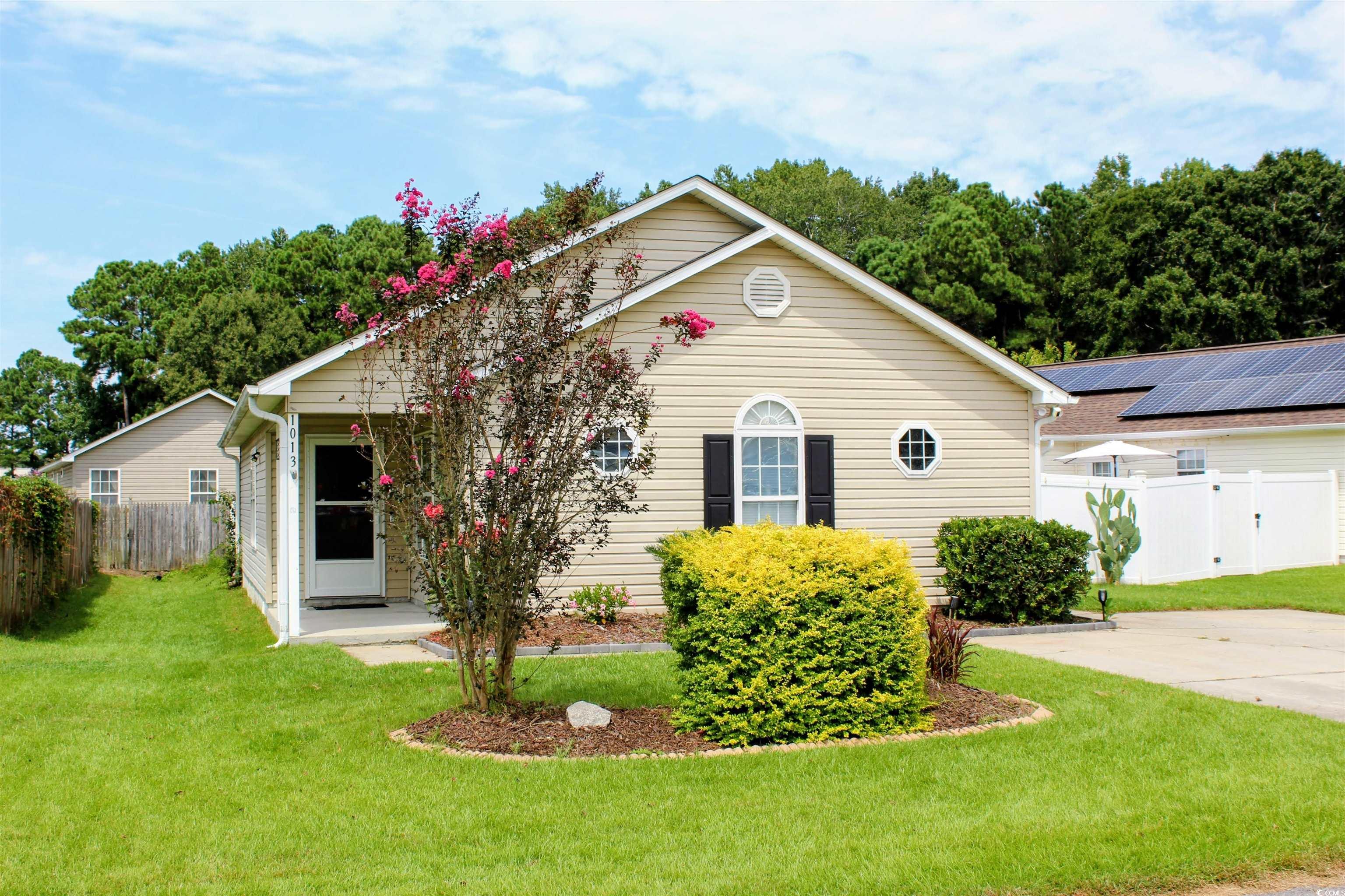 1013 Autumn Dr. Murrells Inlet, SC 29576
