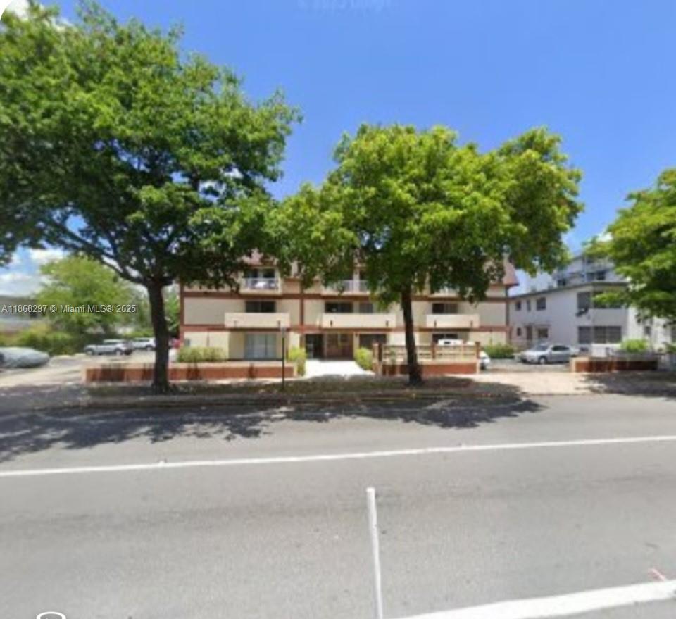 Property photo # 0